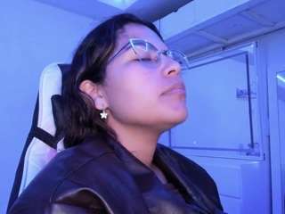 LADY-BROWNNNN