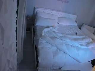 voyeurcam-whitneyoc-01