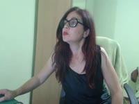 Hey!My body is  like a VIOLIN,dangerous curves and a complicated mind!Are you ready to know me?I AM!