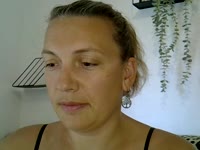 Hallo ik ben Maud een Nederlandse dame. Ik ben gek op alles wat met sex te maken heeft en wil dit graag met je delen.Er zijn maar weinig dingen waar ik niet voor open sta en ben erg benieuwd naar je wensen.Ik hoop je snel te zien en geile dingen met je te beleven.XX Maud