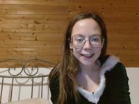 hey , ik ben een leuke belgische meid die graag camt en geile praat doe en fotos stuur wat mij graag opwind is geile praat en lekker veel foto