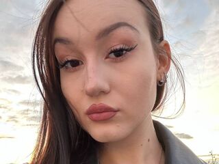 sex webcam chatroom AleshiaCalles