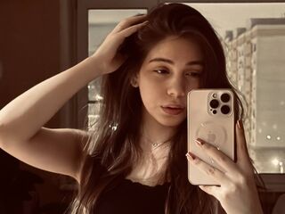 cam girl fingering AlishiaCowlin