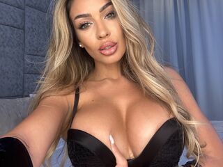 girl topless chat ArianaKroft