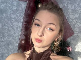 chat room cam CharoletteHeckle