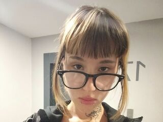 hot webcamslut HallieAblin