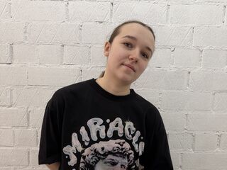 naughty camgirl fingering pussy KatriceCrumlish