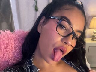 live porn web cam MihaCameron