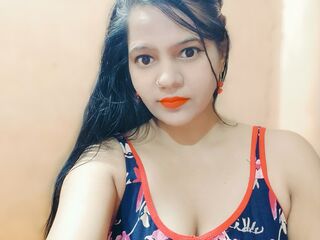 hot cam girl fingering shaved pussy RichAnna