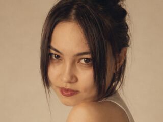 masturbating girl SeeBugl