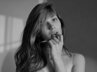 sex web cam chat room SophieLix