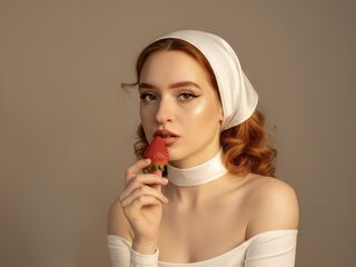 naked cam girl VictoriaMill