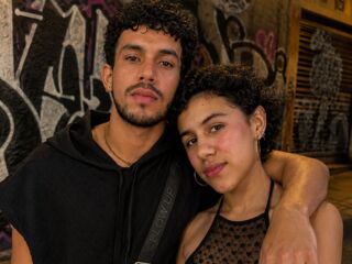 naughty camgirl giving blowjob MerlyAndJack
