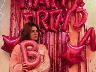 dity cam show AdinaBoas