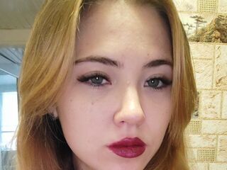 naughty cam girl fingering pussy AftonHelm