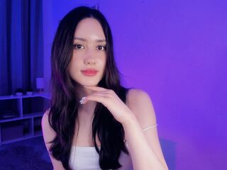 camwhore nude AislyApps