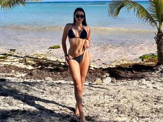 kinky webcam model AlahiaRussel