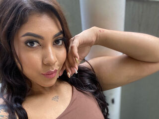 adult chat room AlexandraAniston