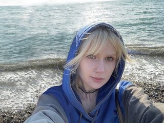 naked cam AliceEiller