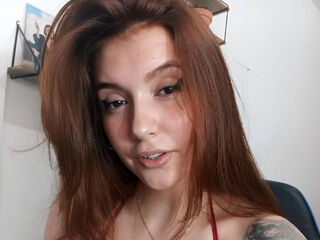 camgirl showing tits AliciaBash