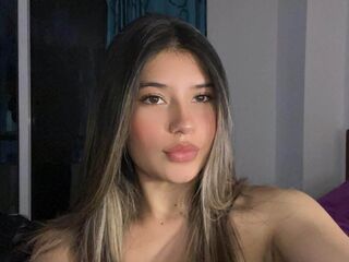 girl topless AmberColombia