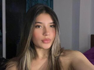 naked girl with webcam masturbating with dildo AmberEdward