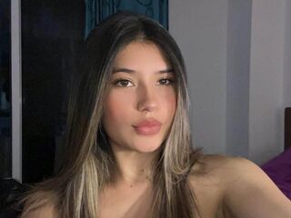 closeup web cam AmberEslava