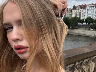 webcam babe chatroom AmberWindow