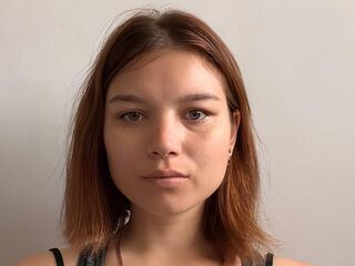 adult cam chat room AndreThreat