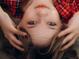 naughty cam girl AnnAmour