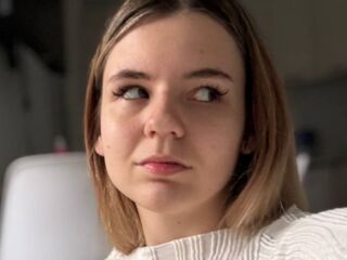 teaser cam AnnikaMorgan