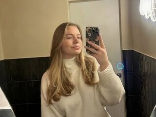 cam slut video chat AryaThomas