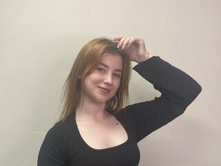 camslut fingering wet pussy AudriaJocoy