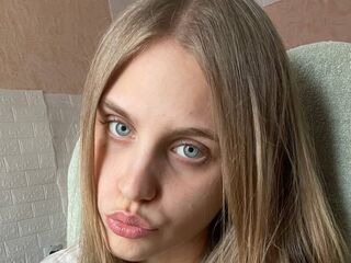 webcamgirl livesex AyannaOverturf