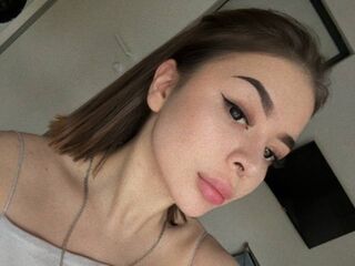 adult cam BonnieMiller