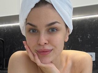 girl webcam BriGarcia