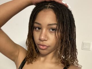 naked girl with webcam masturbating with dildo CadeyMir