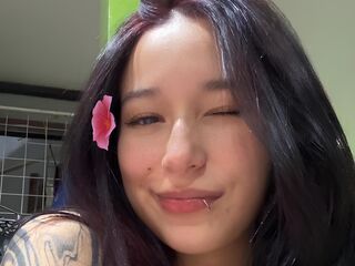 naughty camgirl CamiLewit