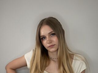 cybersex chatroom CandiMalott