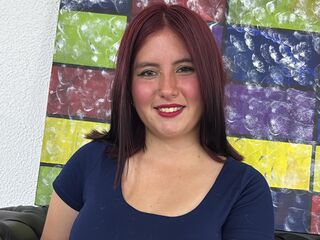 cam girl spreading pussy CarolineTim