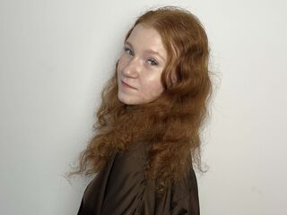 girl chatroom CharlotteMunter