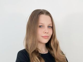 cyber sex webcam ChristianeSivie