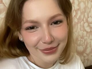 chat with cam ChunYundt