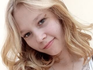 fingering girl cam picture DainePostema