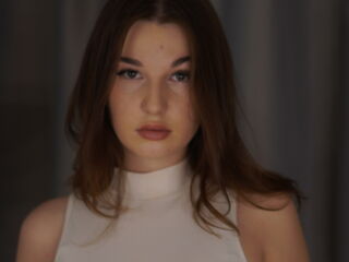webcam show DanielleStinser