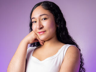 cam slut chat room DanyMoon