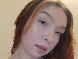 naked cam chatroom DareleneEves