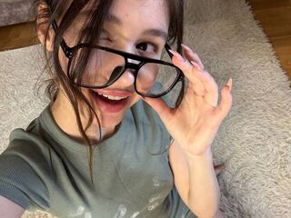 naked camgirl picture DarelleByron