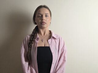 hot webcamslut DelenaCouts