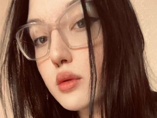 beautiful webcam girl DeloresRamos